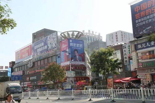 户外广告屡屡 行凶 整治乱象迫不容缓